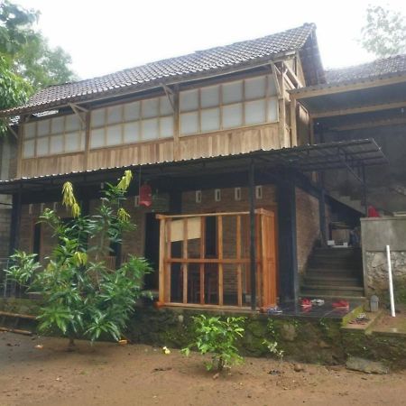 Homestay Kurnia Bantul Bagian luar foto