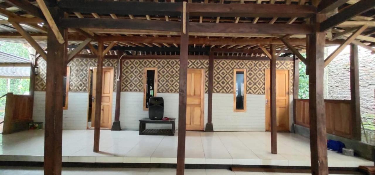 Homestay Kurnia Bantul Bagian luar foto