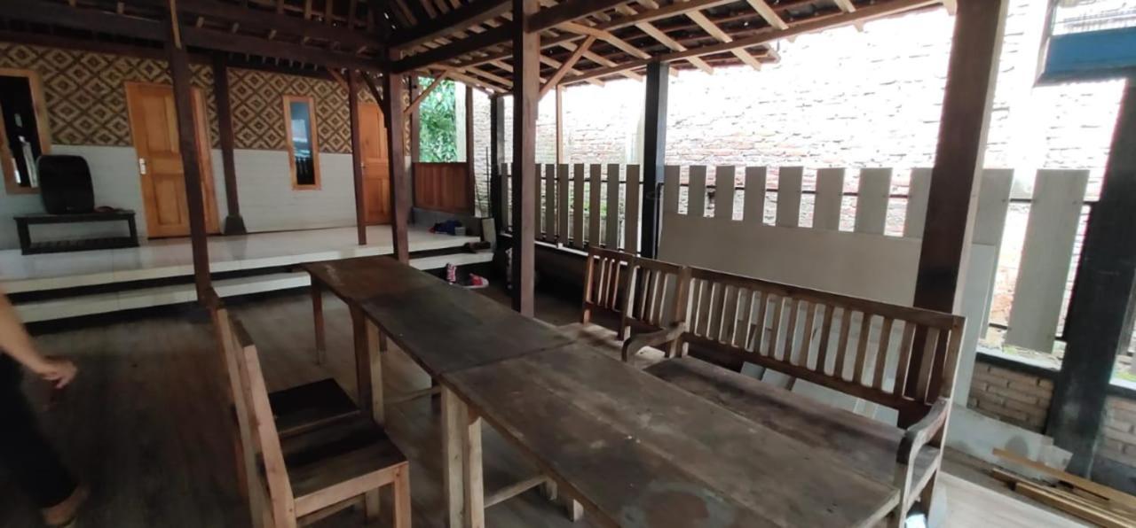 Homestay Kurnia Bantul Bagian luar foto
