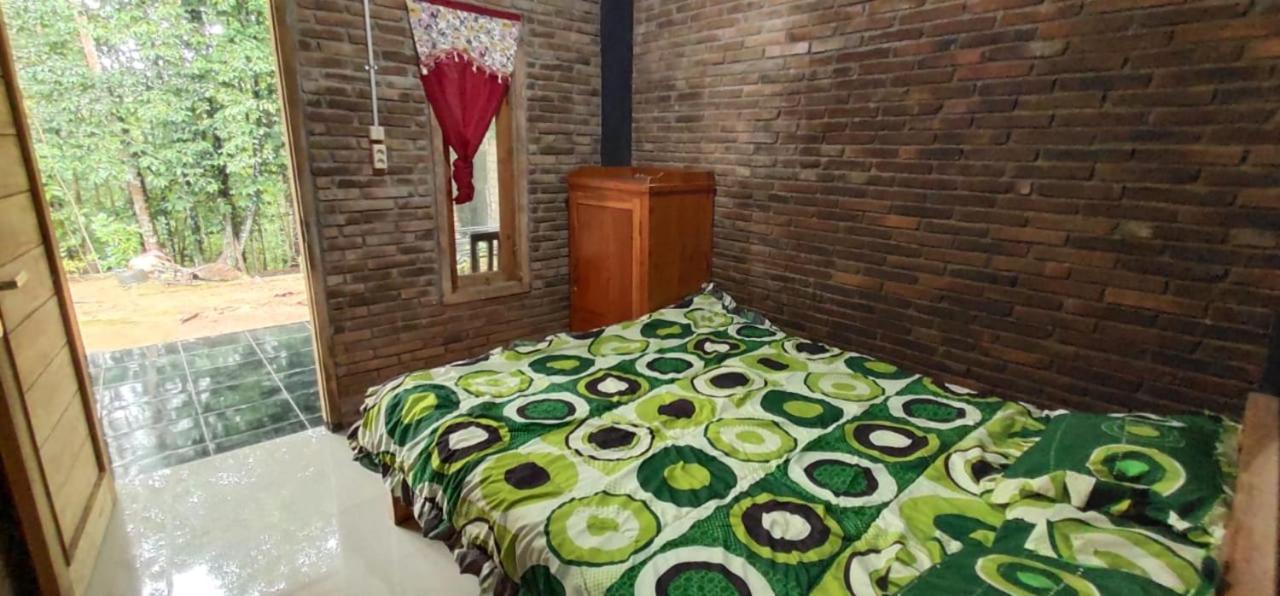 Homestay Kurnia Bantul Bagian luar foto
